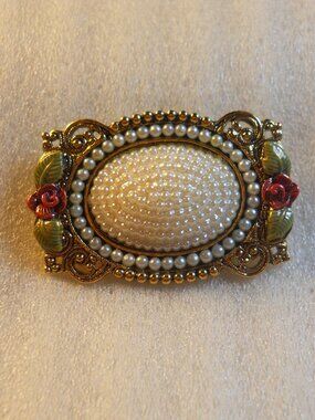 1928 - Garden Pin   930